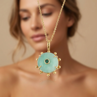 Collier Statement pour Femme en Laiton Plaqué Or 18K avec Pendentif en Amazonite Naturelle et Breloques en Zircon Cubique Serties, sur Chaîne Câble