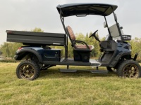 Voiturette de golf 2 places à performance stable avec benne de chargement pour la patrouille des installations de parcs communautaires