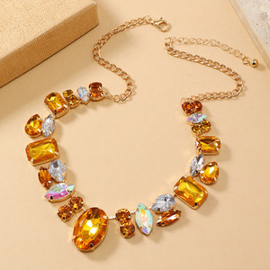 Collier ras du cou tendance pour femme, style français, avec chaîne colorée en cristal, breloques en pierres assorties CZ et strass épais - Product Image 4
