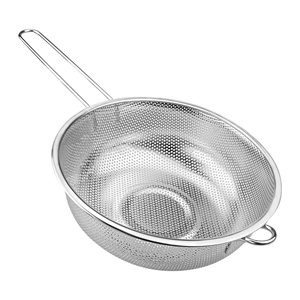 Passoire de cuisine en acier inoxydable à mailles fines avec long manche pour fruits et légumes, disponible en 2 tailles - Product Image 1