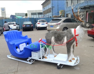 Traîneau de Noël en plastique pour enfants, traîneau de Noël extérieur, traîneau à tirer par les rennes sur la neige et la glace, traîneau électrique à tirer par les rennes - Product Image 5