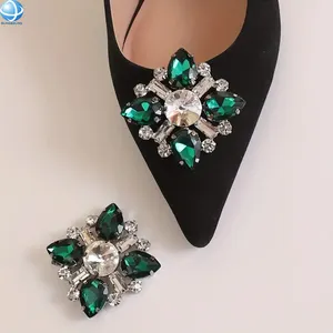 Noble Emerald Green Rhinestone Shoe Pin Buckle Detachable Crystal Square Shoe Clip Wedding Bridal Shoe Accessories Embellishment