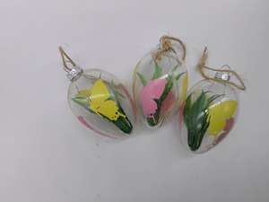 Ovo de Páscoa transparente de 6cm com estampa de borboleta e grama dentro, 3 unidades em caixa - Product Image 2