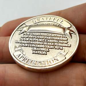 Produttore Logo personalizzato Double face Love Heart consorte collezione di oggetti in metallo 3D Soft smaltato Air <span class=keywords><strong>Aviator</strong></span> sfida monete - Product Image 2