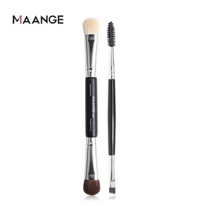 MAANGE <span class=keywords><strong>precio</strong></span> al por mayor 2 uds <span class=keywords><strong>brochas</strong></span> de sombra de <span class=keywords><strong>ojos</strong></span> de doble extremo logotipo personalizado delicado juego de <span class=keywords><strong>brochas</strong></span> de maquillaje - Product Image 4