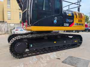 Excavatrice sur chenilles Caterpillar 320D d'occasion, capacité 20 tonnes, prix compétitif, modèles 320, 330, 336 - Product Image 5