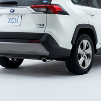 Tokunbo 2022 Toyota RAV-4 SUV Euro VI Conduite à Gauche 5 Places Automatique R17 Intérieur Sombre Toit Ouvrant Occasion