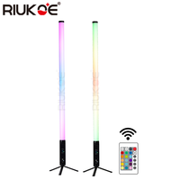 Projecteurs profilés IP65 360 degrés RGBWA 5-en-1 étanches DMX sans fil IR à batterie LED Pixel Tube avec écran OLED