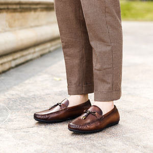 Mocassins pour hommes en cuir véritable, style vintage, à pampilles, élégants, décontractés, chaussures habillées confortables pour le bureau - Product Image 4