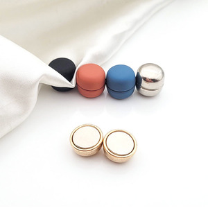Sharut <span class=keywords><strong>Épingles</strong></span> magnétiques de sécurité bon marché Logo personnalisé/carte d'emballage Écharpe musulmane Châle Broche magnétique sans accroc Hijab <span class=keywords><strong>Épingles</strong></span> magnétiques - Product Image 4