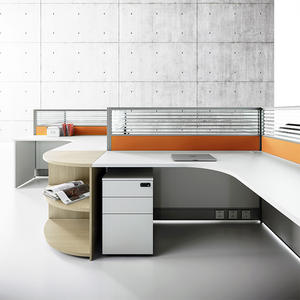 आधुनिक 2-6 व्यक्ति ठोस लकड़ी कार्यालय डेस्क, पैनल कार्यालय भवन या अध्ययन के साथ स्थिर मॉड्यूलर फर्नीचर वर्कस्टेशन - Product Image 4