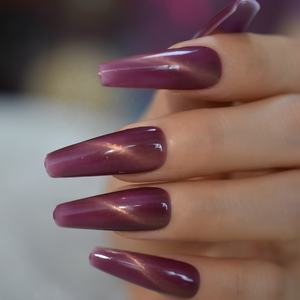 Raisin Violet Cat Eye Cercueil Ongles <span class=keywords><strong>Super</strong></span> <span class=keywords><strong>Long</strong></span> Couverture Complète Haute Qualité <span class=keywords><strong>Faux</strong></span> Ongles Acrylique Galaxy Abs Nail Art L5663 - Product Image 6
