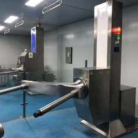Mélangeur à levage automatique multifonction Mini laboratoire Ibc Mélangeur à poudre pour réservoir Ibc Fournisseurs