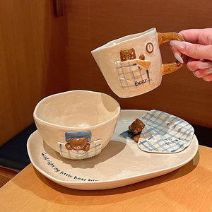Taza de café de cerámica con diseño de oso dormilón 3D, hecha a mano, creativa, de dibujos animados, para uso diario en el hogar, cocina, regalo de cumpleaños o festividades. - Product Image 4