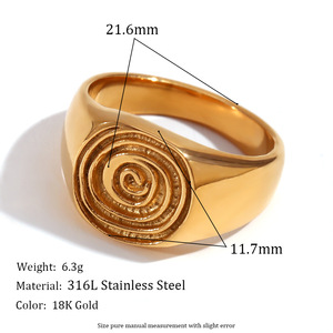Bague signet gravée avec empreinte digitale, plaquée or PVD, bijoux en acier inoxydable imperméable, bijoux pour femmes - Product Image 2