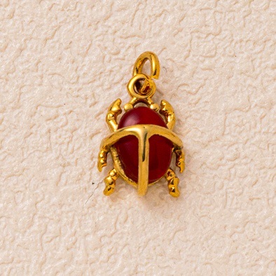 Oro 3 Escarabajo Rojo 7.5mm