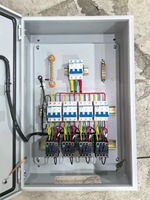 Caja de Distribución Trifásica de Alta Precisión IP44 con Protección Contra Sobrecarga/Cortocircuito para Equipos Médicos y Suministro Eléctrico Hospitalario