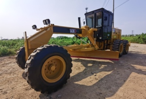 รถเกรดเดอร์มือสองราคาถูก รุ่น Cat 140H 140K รถมอเตอร์เกรดเดอร์ Caterpillar 140H มือสองสำหรับขาย - Product Image 3