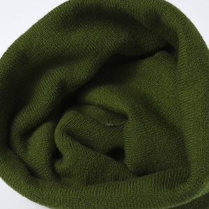Bonnet en tricot acrylique en gros, bonnet d'hiver chaud avec logo brodé et pompon - Product Image 5