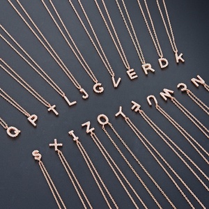 <span class=keywords><strong>Collana</strong></span> <span class=keywords><strong>con</strong></span> <span class=keywords><strong>nome</strong></span> in <span class=keywords><strong>argento</strong></span> sterling 925 placcato oro POLIVA, collane personalizzate <span class=keywords><strong>con</strong></span> lettere laterali, <span class=keywords><strong>collana</strong></span> delicata <span class=keywords><strong>con</strong></span> iniziale da <span class=keywords><strong>donna</strong></span> - Product Image 3