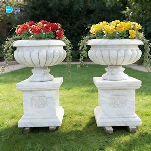 Vasos de Flores Decorativos de Mármore Branco Baratos Feitos à Mão para Jardim de Villa Europeia com Base - Product Image 6