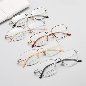 <span class=keywords><strong>Gafas</strong></span> <span class=keywords><strong>graduadas</strong></span> de lectura de titanio delicada Premium para <span class=keywords><strong>mujer</strong></span>, montura óptica para <span class=keywords><strong>mujer</strong></span> - Product Image 6