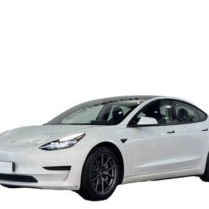 Auto Usado Tesla Model 3 2023 con Tracción Trasera - Product Image 1