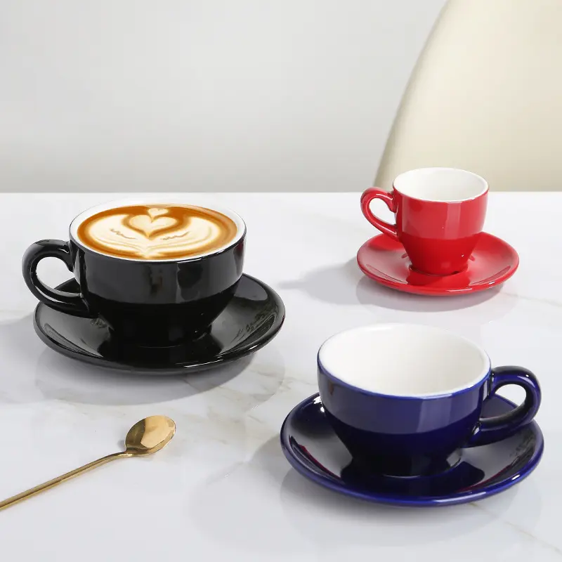 Personalizzato europeo inglese moderno espresso latte cappuccino tazza da tè e piattino set di tazze da tè in porcellana tazza da caffè in ceramica