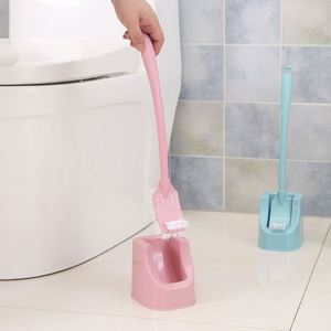Cepillo de Limpieza de Alta Calidad con Mango Largo y Base de PP para Limpiar Espacios en el Baño, Cocina y Inodoro - Product Image 3