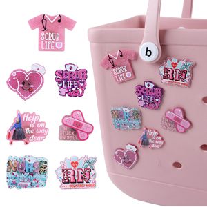 Breloques pour sacs d'infirmière en acrylique, thème vie d'infirmière, pour sacs Bogg et sacs fourre-tout Simply Southern, accessoire pour sac à main de plage - Product Image 1