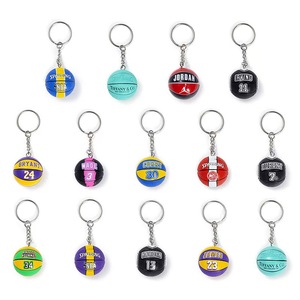 Porte-clés d'équipe de basketball en vente flash, mini-figurines 3D de super stars Kobe, <span class=keywords><strong>James</strong></span>, Curry, Harden, Durant, porte-clés en plastique <span class=keywords><strong>NBA</strong></span> - Product Image 6
