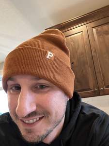 Bonnet unisexe tendance pour l'hiver, style streetwear, en coton tricoté de haute qualité, couleur unie, sans logo, ajustable - Product Image 4