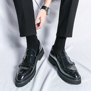 Chaussures à double boucle dorées à semelle épaisse en cuir verni pour <span class=keywords><strong>homme</strong></span> – Idéales pour les mariages - Product Image 3