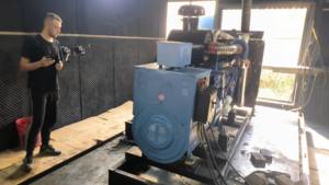 Générateur diesel haute durabilité 50-100KW à prix abordable pour l'alimentation primaire des villages, fermes, écoles, hôpitaux, 220V/380V 50Hz - Product Image 5