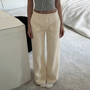 กางเกงขายาวผ้าพลัฌนุ่มสบาย สไตล์ลำลอง ใส่สบาย เหมาะกับฤดูหนาว เป็นมิตรกับสิ่งแวดล้อม สีพื้น ผ้าเท็ดดี้ เอวยางยืด ทรงตรง ความยาวระดับกลาง - Product Image 1