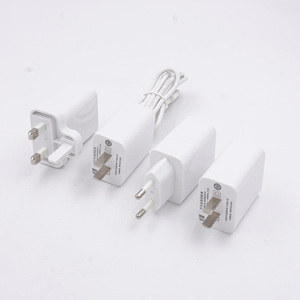 Adaptateur d'alimentation médical <span class=keywords><strong>AC</strong></span> <span class=keywords><strong>DC</strong></span> 10W 12W 20W 54W <span class=keywords><strong>5V</strong></span> 2A, adaptateur d'alimentation universel avec prises interchangeables - Product Image 1