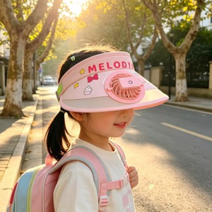 Casquette pare-soleil pour enfants Cleye avec ventilateur, protection UV, rafraîchissante, réglable pour les jeux en plein air - Product Image 1