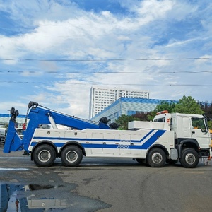 Camion de <span class=keywords><strong>remorquage</strong></span> <span class=keywords><strong>et</strong></span> de dépannage intégré HOWO 12 roues 8x4, capacité de <span class=keywords><strong>remorquage</strong></span> élevée de 25 tonnes - Product Image 5