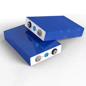 แบตเตอรี่ลิเธียมไอออนฟอสเฟต (LiFePO4) แบบแท่งปริซึม <span class=keywords><strong>2</strong></span>.5~3.65V 204Ah สำหรับเก็บพลังงานแสงอาทิตย์  ช่วงชีวิตการใช้งานยาวนาน - Product Image 3