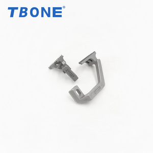 อะไหล่จักรเย็บผ้าโอเวอร์ล็อค Tbone Feed Dog 277327 277330 ความแม่นยำสูง - Product Image 1