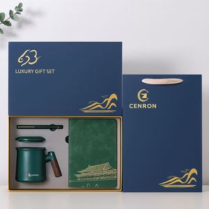 Caja de Regalo de Lujo con Artículos de Papelería y Bebidas para Ejecutivos - Cuaderno Personalizado, Taza Premium, Logotipo Personalizado para Empresas - Product Image 6