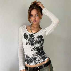 Haut court rétro américain à col rond en maille texturée à imprimé floral, coupe ajustée et cintrée à la taille, style Hot Girl - Product Image 3