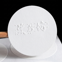 Étiquettes d'emballage personnalisées, imperméables, à forte adhérence, avec logo imprimé, texture spéciale, papier artistique, gaufrage 3D, forme irrégulière