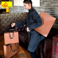 Sac en papier beige épais en carton blanc pour femme, sac à main, emballage pour magasin de vêtements, sac cadeau, logo personnalisé, tissage uni
