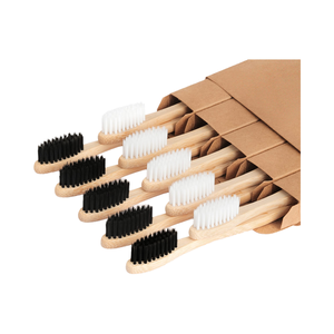 Brosse à dents en bambou écologique avec logo personnalisé, poils doux biologiques, manche biodégradable pour la maison et les voyages, sans PLA ni BPA - Product Image 1