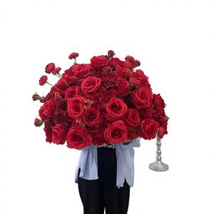 SMOOTH - Bola de Flores de Rosas Rojas Artificiales de Seda, Tamaño Personalizado de 1.8-2.4 m, Diseño Asimétrico, Centros de Mesa para Bodas y Navidad - Product Image 1