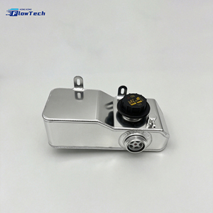 Réservoir d'expansion de liquide de refroidissement en aluminium Flow Tech pour chargeuse compacte Bobcat S130 T140 avec bouchon, remplacement direct OEM - Product Image 3