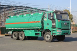 Camion de ravitaillement d'avions en gros pour chantier de construction, idéal pour le transport de liquides spéciaux – Vente directe usine - Product Image 4
