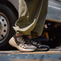Chaussures de marche pour hommes Maden – Baskets rétro respirantes en maille pour le jogging et la course – Collection Automne 2026 Tendance