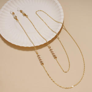 Chaîne de lunettes perlée de haute qualité, lanière de <span class=keywords><strong>masque</strong></span>, tendance transfrontalière, étoile à cinq branches, perle, boule de diamant, antidérapante – Meilleures ventes - Product Image 6